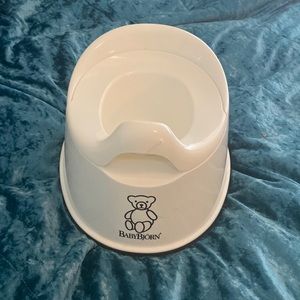 BABYBJÖRN Smart Potty